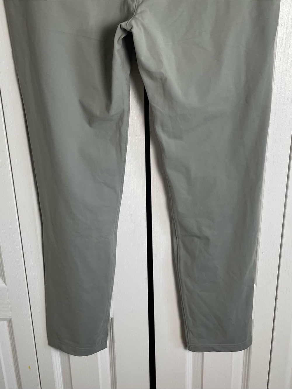 Public Rec Gamechanger Pants Mens 34x34 Fog Performance Golf Comfort *FLAWED* - Picture 9 of 16